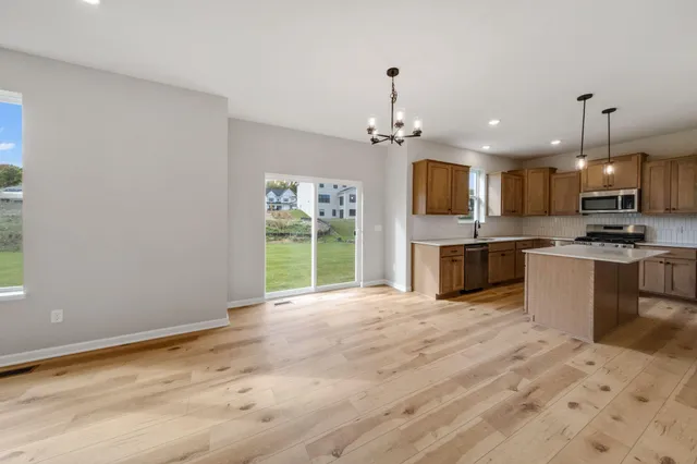 $499,990 | 1165 Wds Crk Drive South, Delano, MN 55328