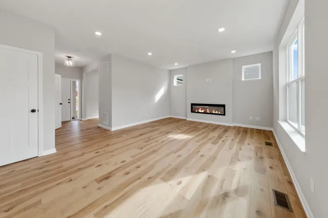 $499,990 | 1165 Wds Crk Drive South, Delano, MN 55328