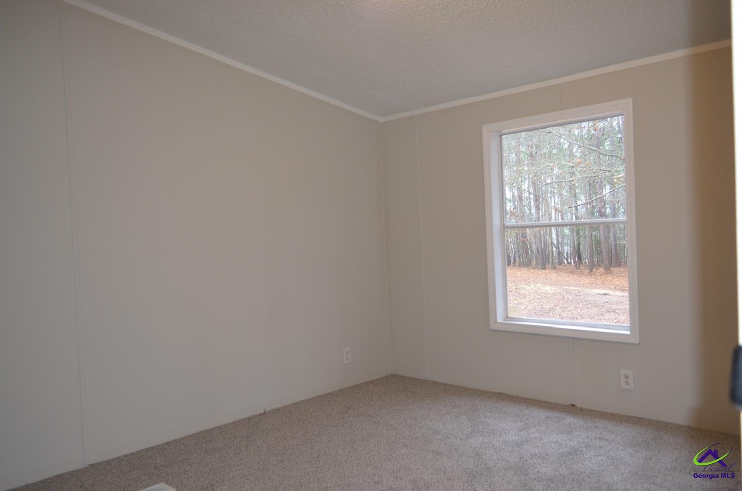 1048 Lee King Road Forsyth, GA 31029 - Photo 13 of 19