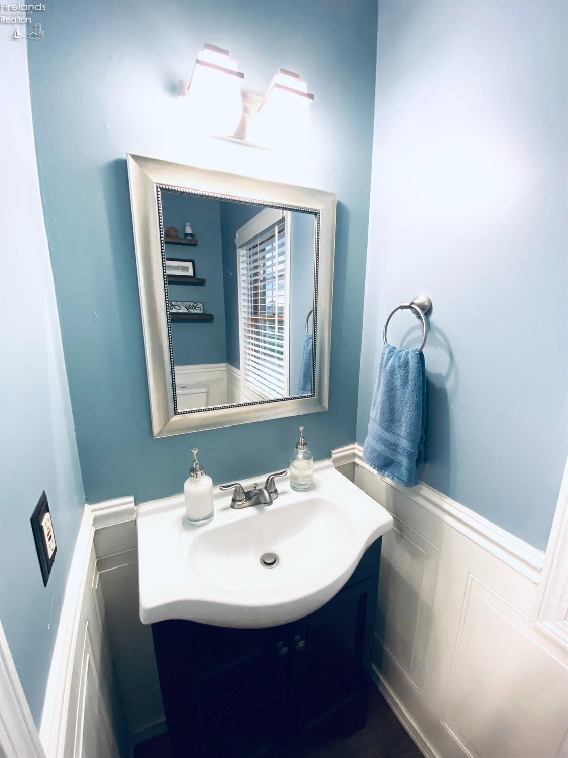 3950 West Harbor Road Port Clinton, OH 43452 - Photo 23 of 30 Gallery Image 23