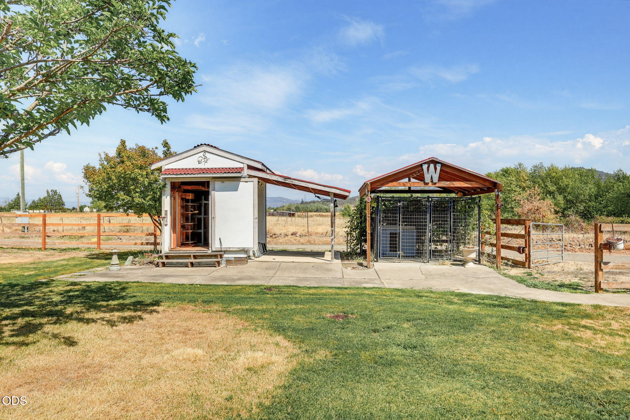 3626 Corey Road Medford, OR 97502 - Photo 44 of 63 Gallery Image 44