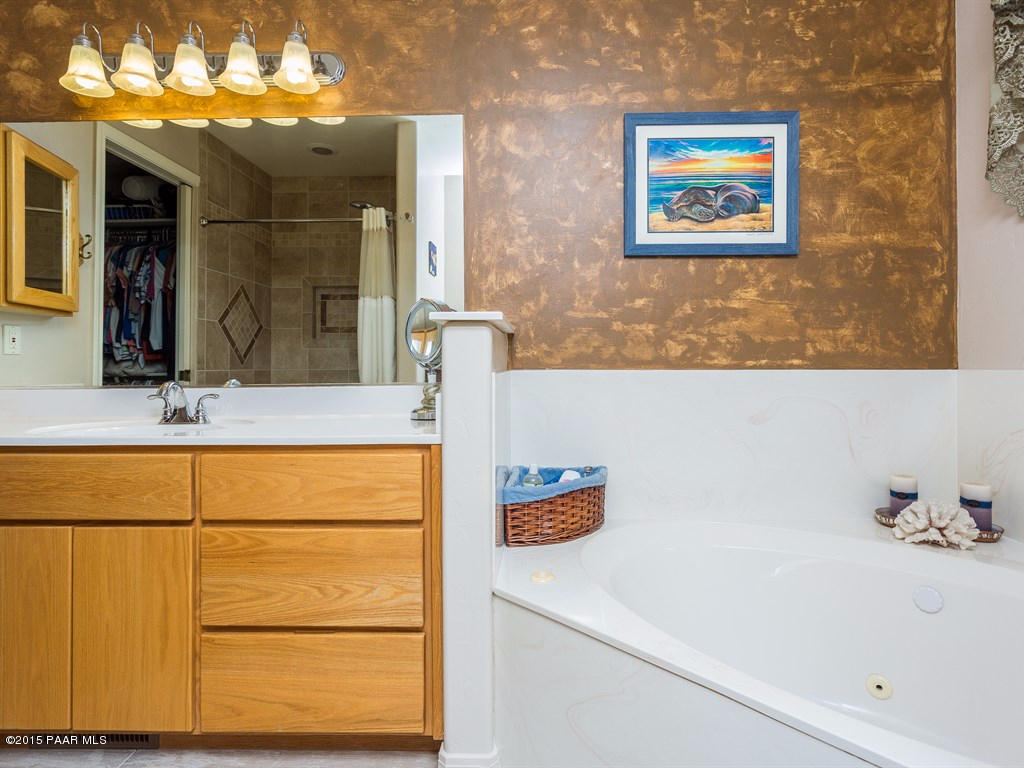 4230 Marlow Road Prescott, AZ 86305 - Photo 12 of 25 Master Bathroom