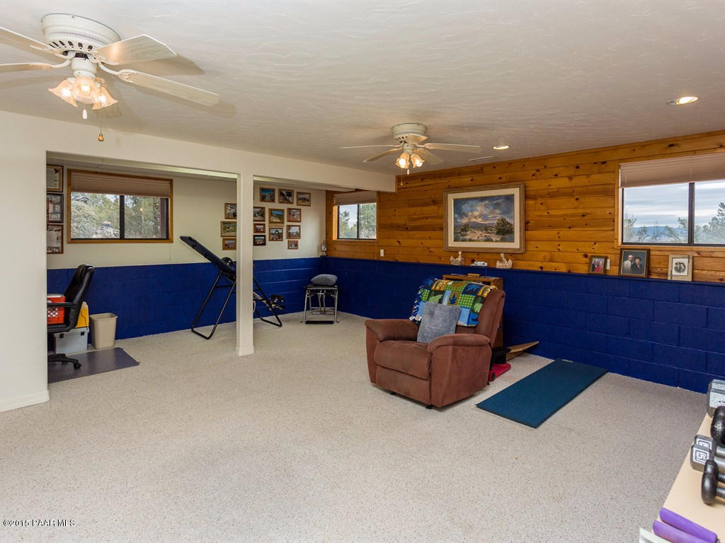 4230 Marlow Road Prescott, AZ 86305 - Photo 15 of 25 Family Room