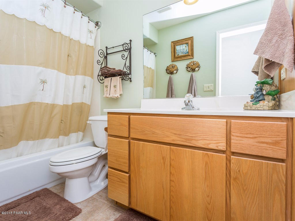 4230 Marlow Road Prescott, AZ 86305 - Photo 18 of 25 Bathroom