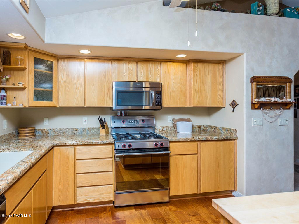 4230 Marlow Road Prescott, AZ 86305 - Photo 7 of 25 Kitchen