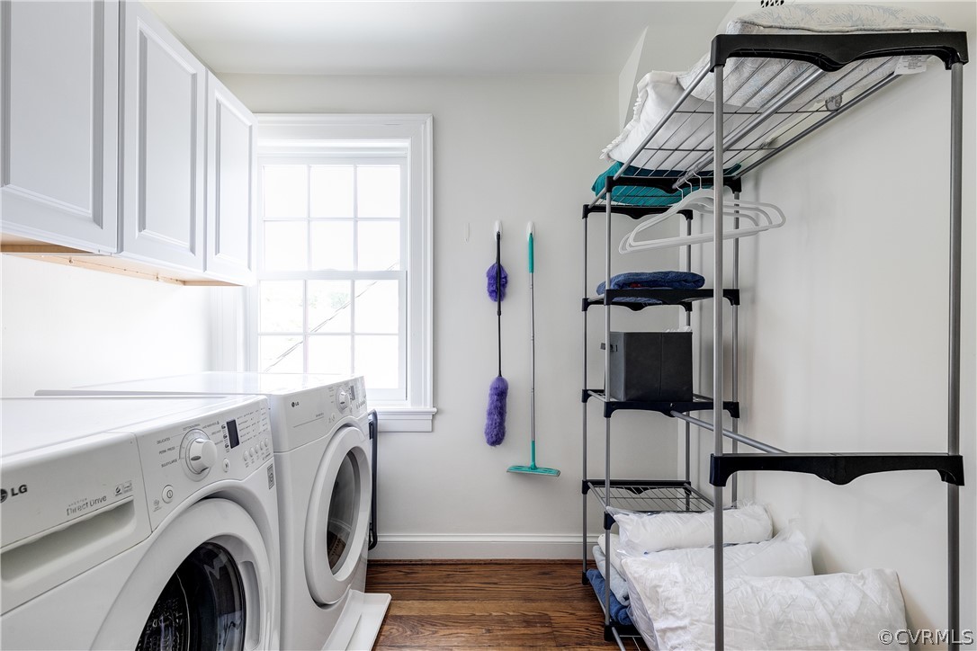 4104 Dover Road Richmond, VA 23221 - Photo 41 of 50 2nd floor Laundry Room with cabinetry