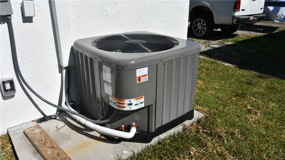 2246 Raleigh Street Hollywood, FL 33020 - Photo 8 of 40 AC Unit