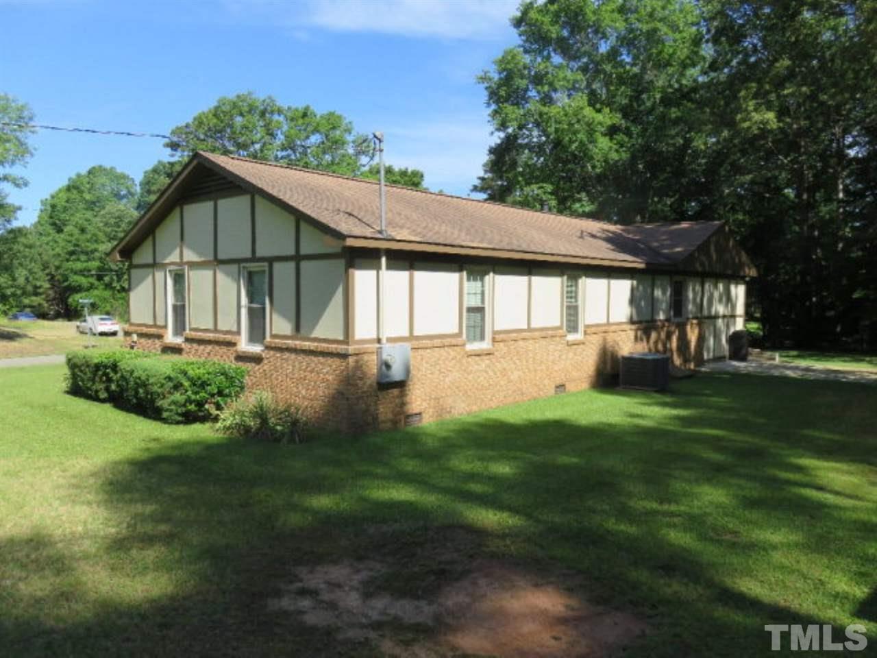 2232 Valley Road Sanford, NC 27330 - Photo 5 of 20 Gallery Image 5