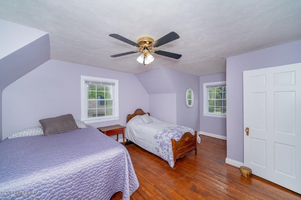 4400 Lowe Road Louisville, KY 40220 - Photo 45 of 57 Second Bedroom