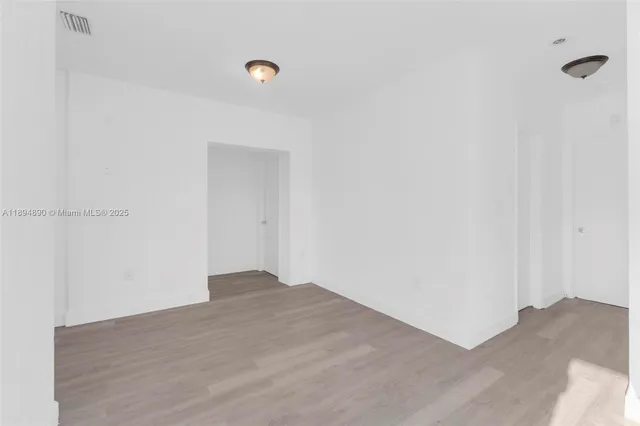 $3,200 | 3051 Northwest 77th Street, Miami, FL 33147