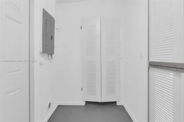 $3,200 | 3051 Northwest 77th Street, Miami, FL 33147