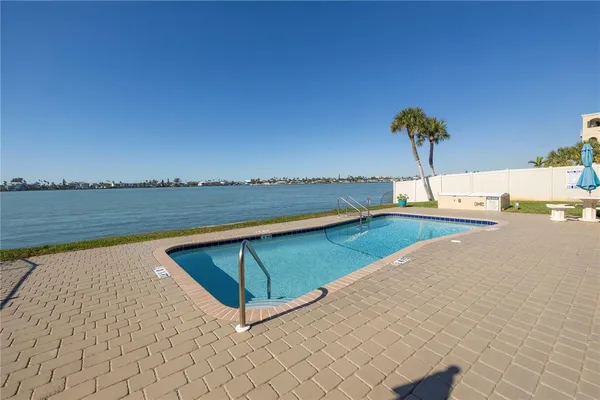 $3,800 | 800 Madonna Boulevard, Unit A, St. Petersburg, FL 33715