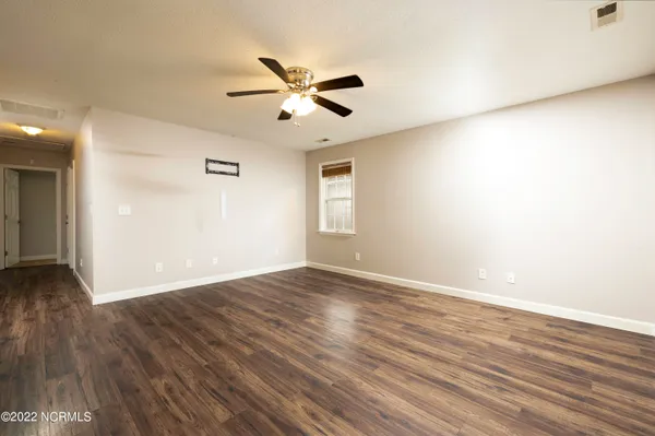 $1,450 | 129 Sanders Street, Jacksonville, NC 28540