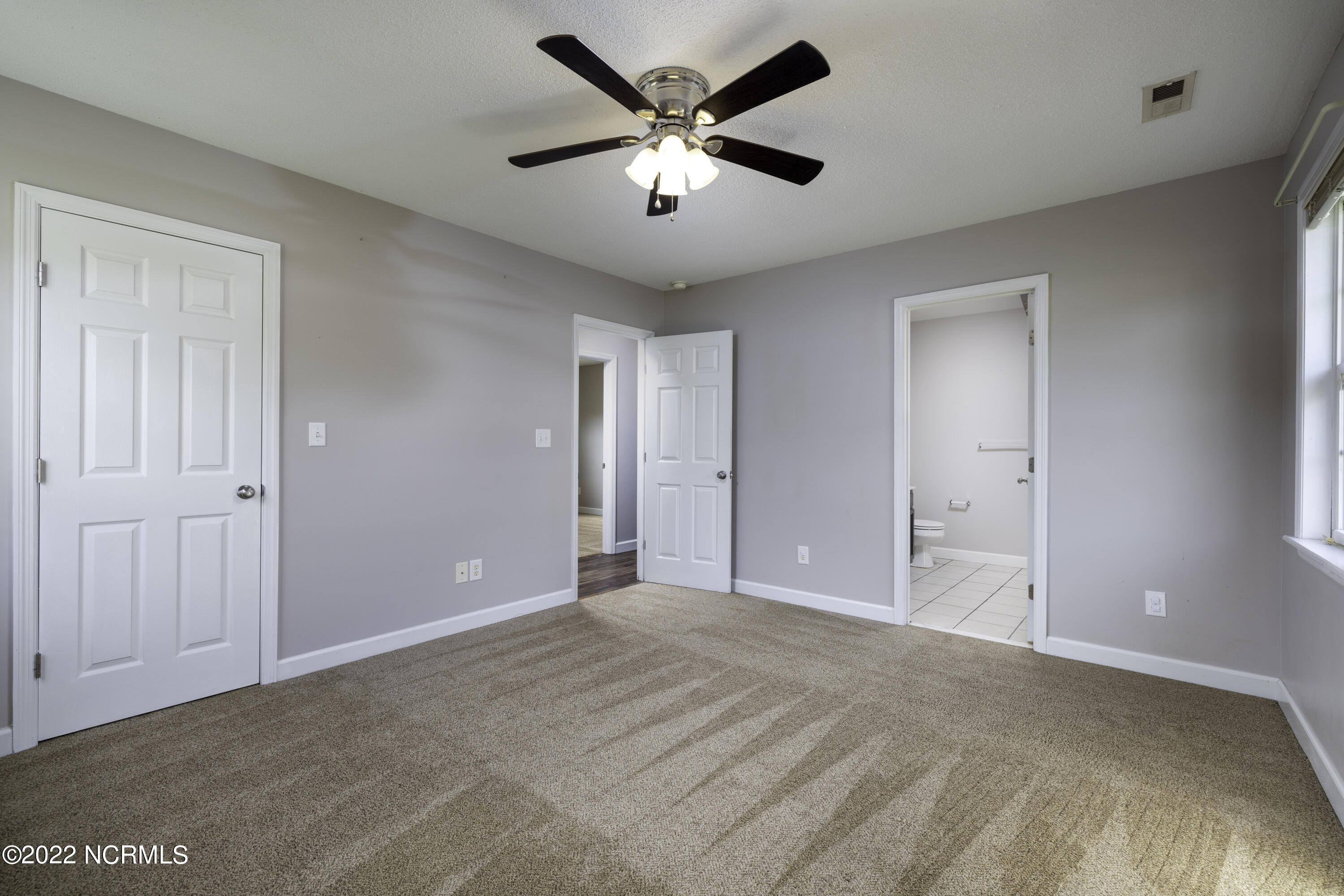 129 Sanders Street Jacksonville, NC 28540 - Photo 8 of 18 129_Sanders_St-14