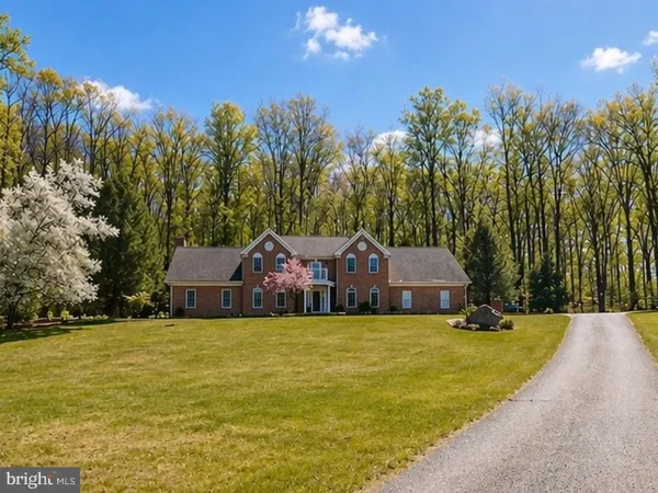 $849,900 | 818 Green Hills Road, Birdsboro, PA 19508