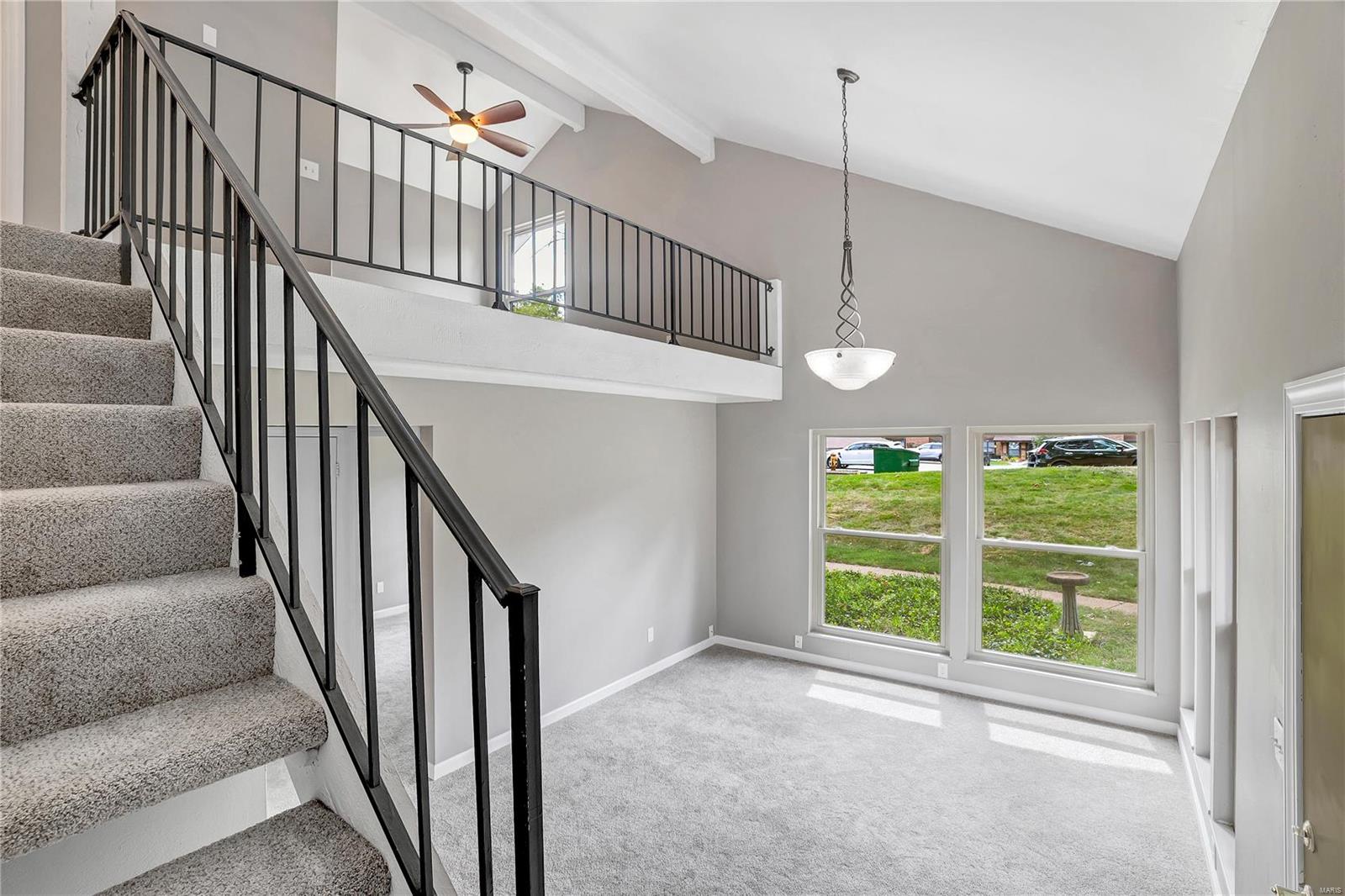 4352 Humber Circle St. Louis, MO 63129 - Photo 6 of 37