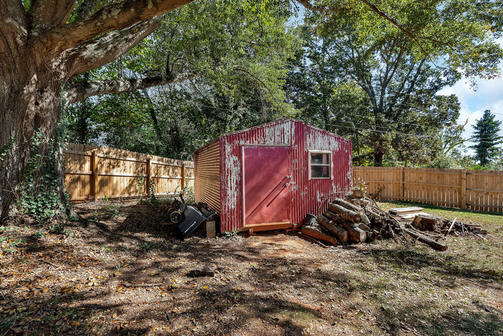 2024 Corinth Drive Seneca, SC 29672 - Photo 25 of 40 Outbuilding
