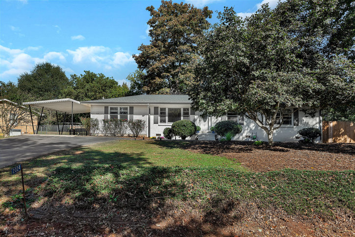 2024 Corinth Drive Seneca, SC 29672 - Photo 30 of 40