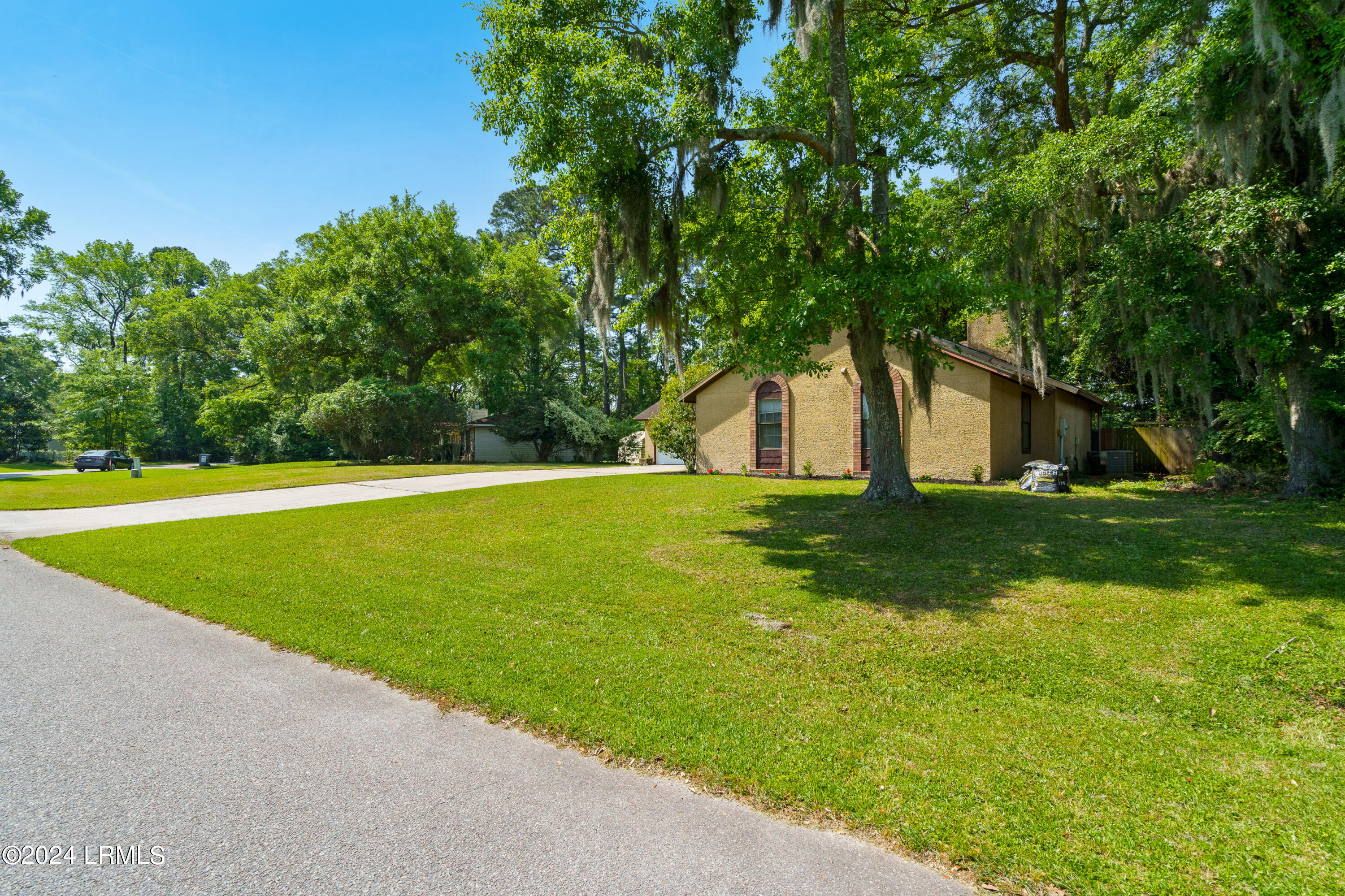 3036 Ratel Circle Beaufort, SC 29902 - Photo 3 of 42 3036 Ratel-5