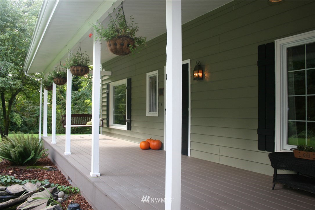 148 Clark Creek Road Longview, WA 98632 - Photo 5 of 19 Gallery Image 5