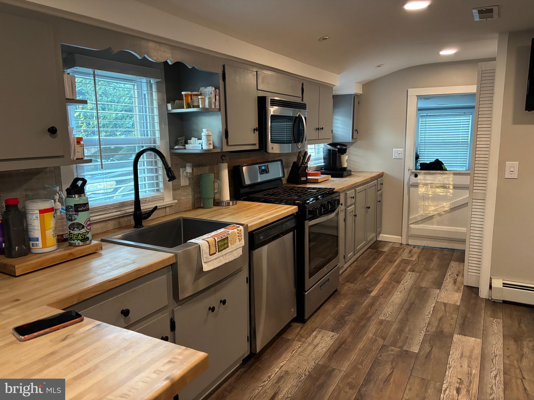 70 Main Street Waretown, NJ 08758 - Photo 14 of 55