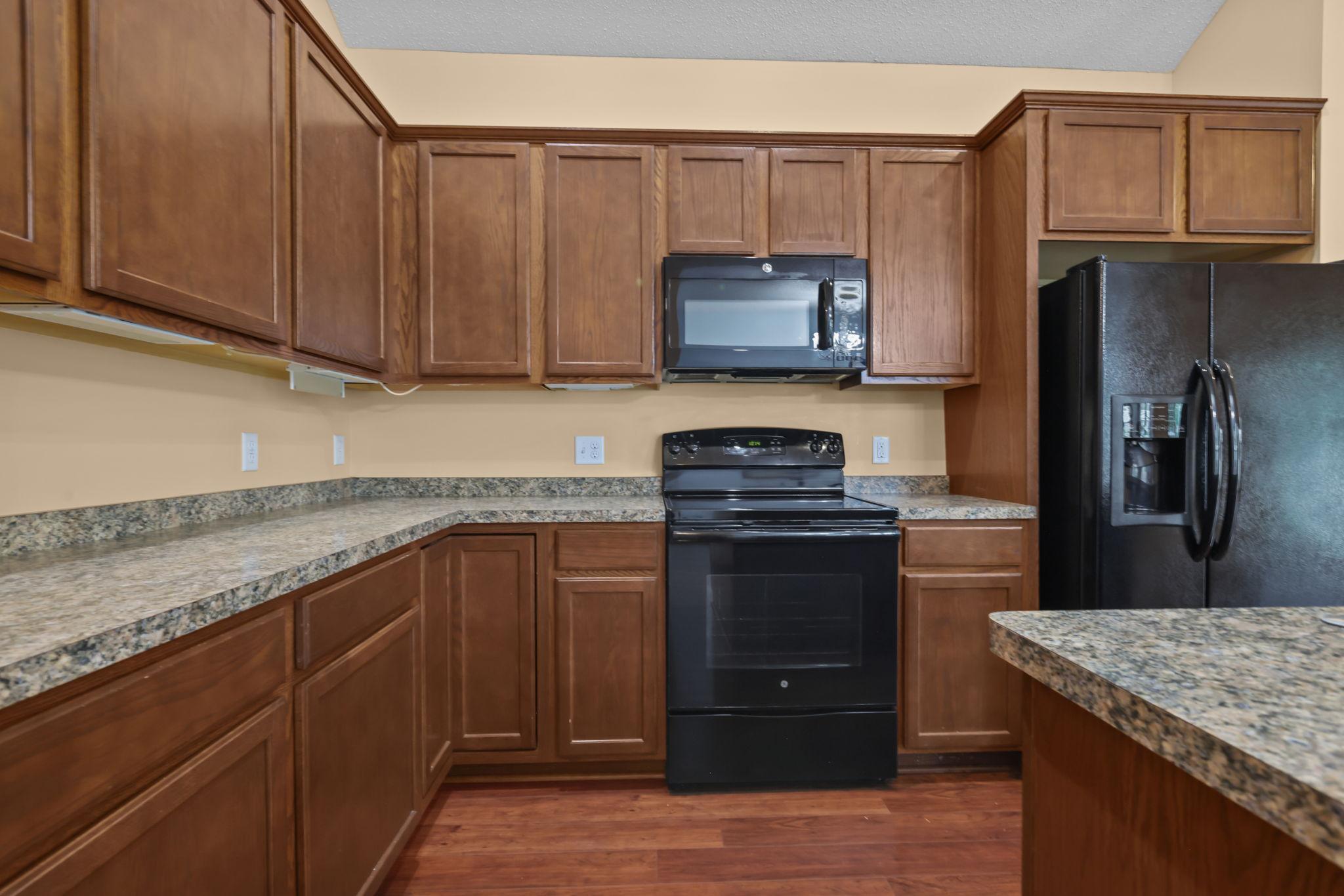 24070 Rivers Edge Road Rogers, MN 55374 - Photo 5 of 31