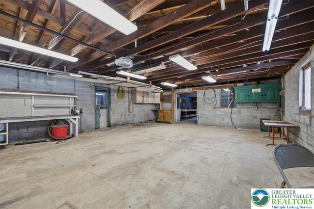 $1,800 | 50 Calvins Lane, Mertztown, PA 19539