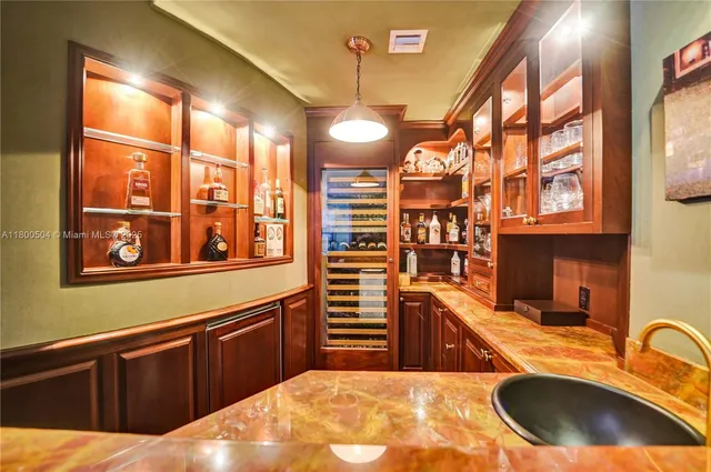 $4,750,000 | 6051 North Ocean Drive, Unit PH5, Hollywood, FL 33019