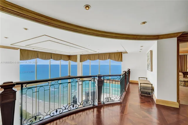 $4,750,000 | 6051 North Ocean Drive, Unit PH5, Hollywood, FL 33019
