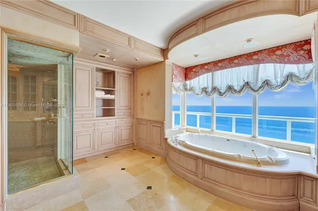 $4,750,000 | 6051 North Ocean Drive, Unit PH5, Hollywood, FL 33019