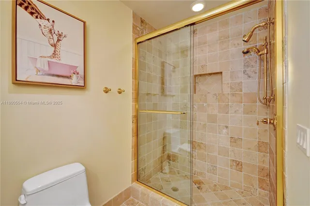 $4,750,000 | 6051 North Ocean Drive, Unit PH5, Hollywood, FL 33019