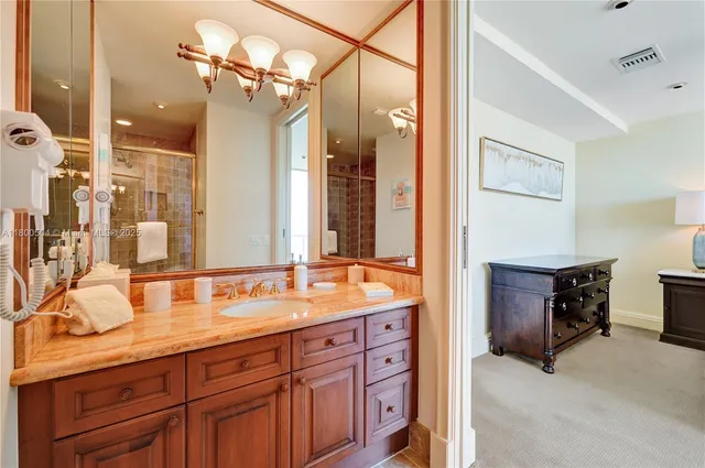 $4,750,000 | 6051 North Ocean Drive, Unit PH5, Hollywood, FL 33019