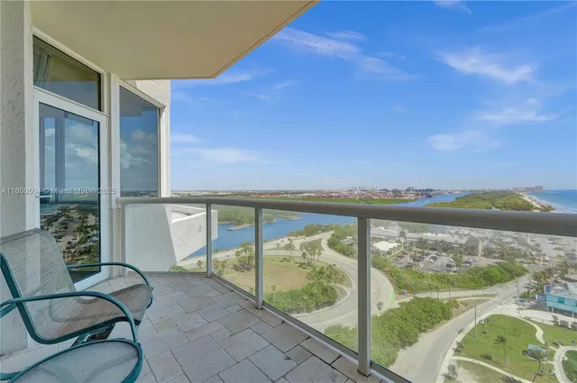 $4,750,000 | 6051 North Ocean Drive, Unit PH5, Hollywood, FL 33019
