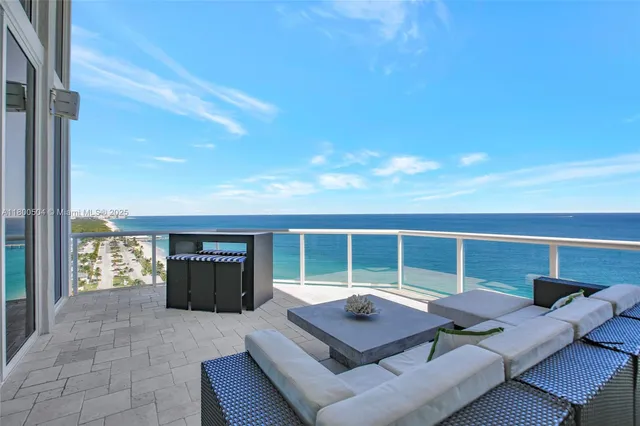 $4,750,000 | 6051 North Ocean Drive, Unit PH5, Hollywood, FL 33019