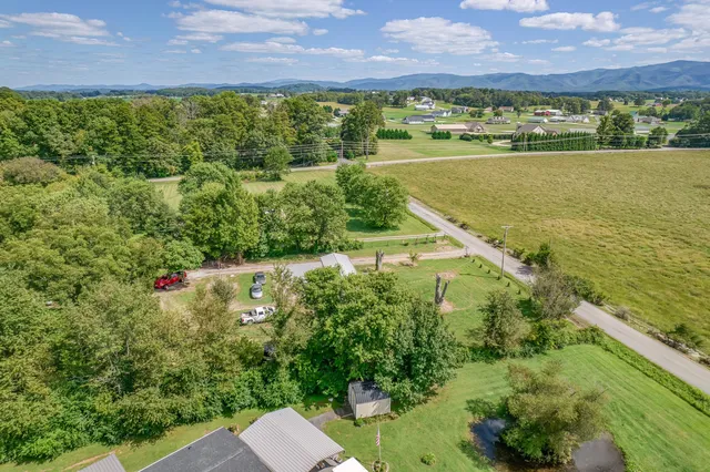 $249,000 | 30 Ebenezer Loop, Chuckey, TN 37641