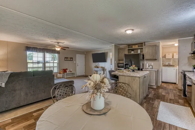 $249,000 | 30 Ebenezer Loop, Chuckey, TN 37641