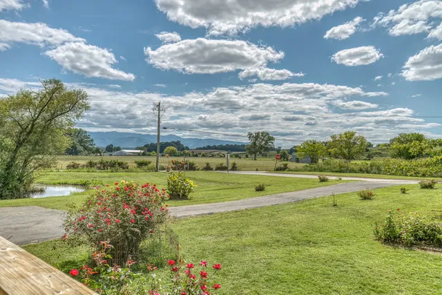 $249,000 | 30 Ebenezer Loop, Chuckey, TN 37641