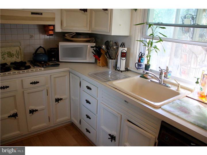220 Heatherwood Road Havertown, PA 19083 - Photo 7 of 25 Gallery Image 7