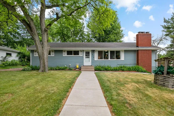 $450,000 | 3870 Effress Road, White Bear Lake, MN 55110