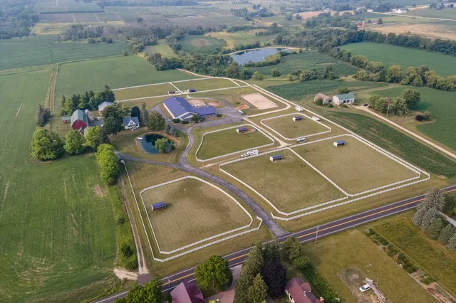 $1,695,000 | N136W21342 Bonniwell Road, Richfield, WI 53076