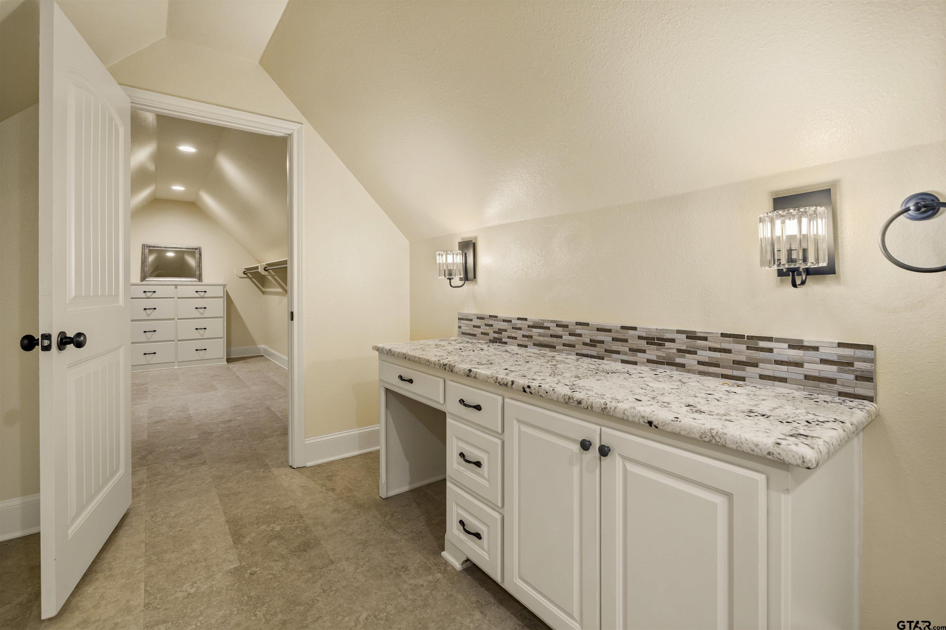 2317 Firestone Circle Tyler, TX 75703 - Photo 35 of 48