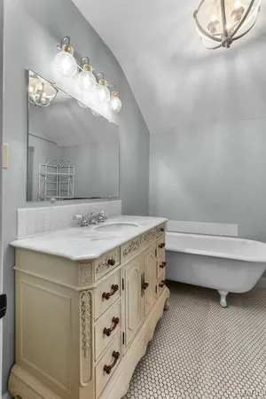 $459,000 | 309 South Spanish Street, Cape Girardeau, MO 63703