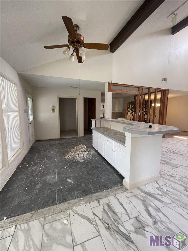 8591 Wakefield Avenue Baton Rouge, LA 70806 - Photo 8 of 24