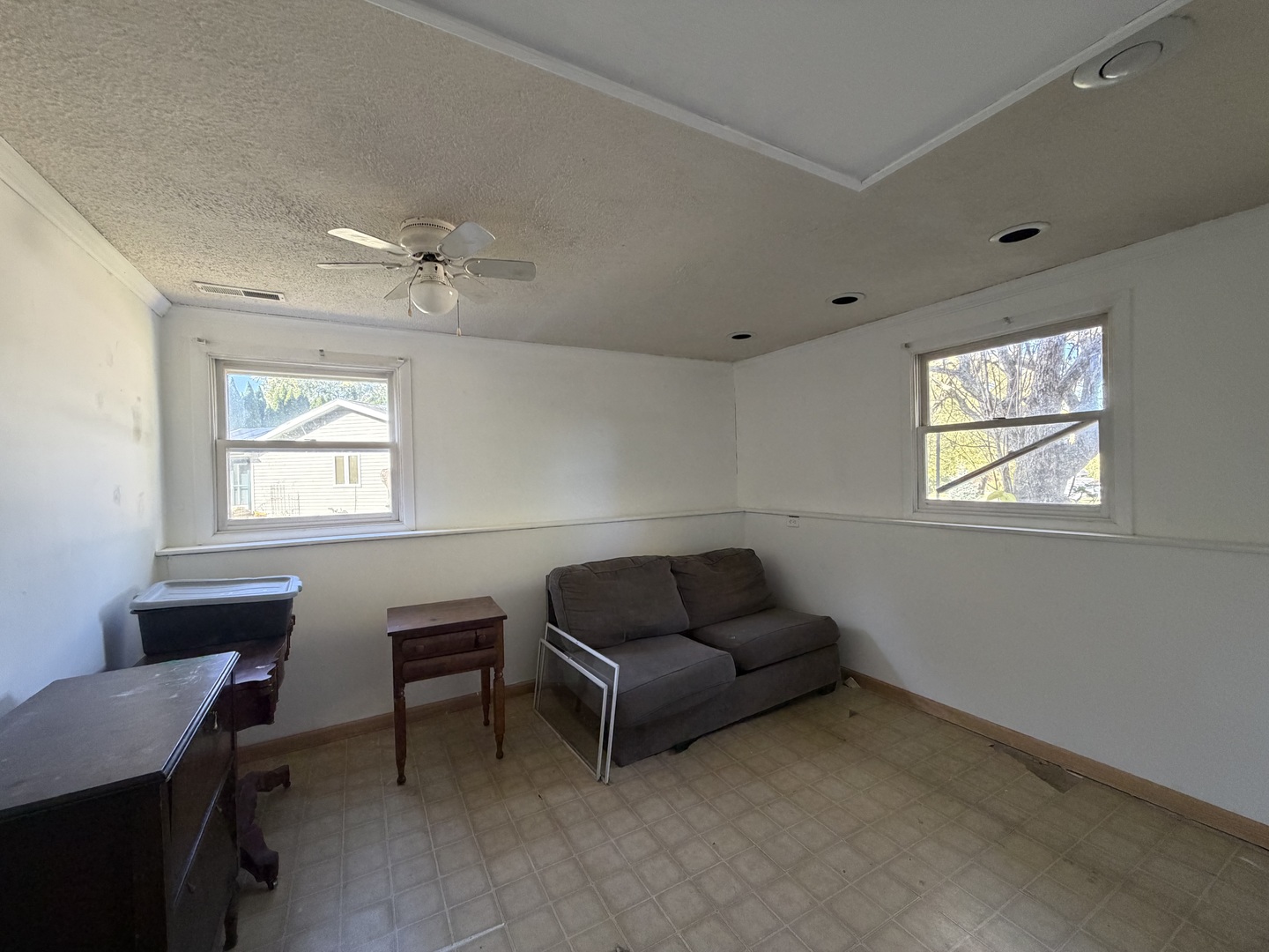 2041 Winchester Drive Freeport, IL 61032 - Photo 23 of 33 a living room with furniture a window and a work place