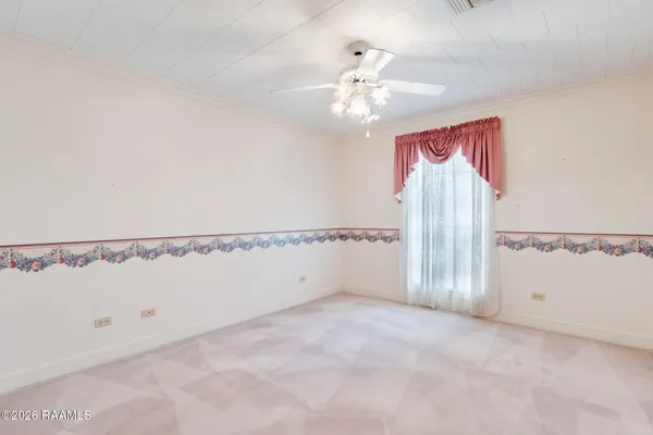 $230,000 | 200 North Trahan Avenue, Kaplan, LA 70548