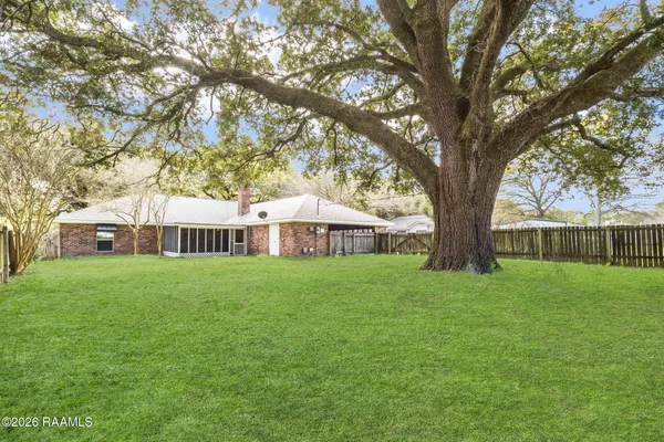 $230,000 | 200 North Trahan Avenue, Kaplan, LA 70548