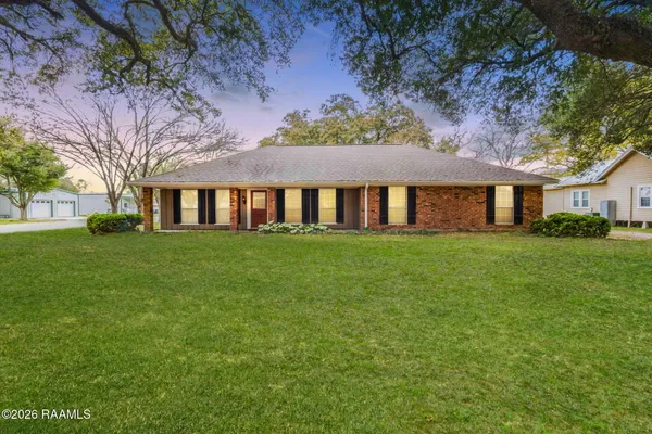 $230,000 | 200 North Trahan Avenue, Kaplan, LA 70548