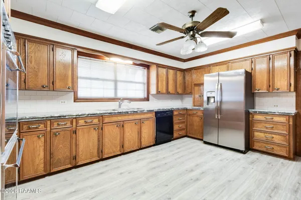 $230,000 | 200 North Trahan Avenue, Kaplan, LA 70548