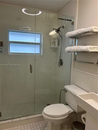 $2,300 | 2200 South Ocean Drive, Unit N116, Hollywood, FL 33019