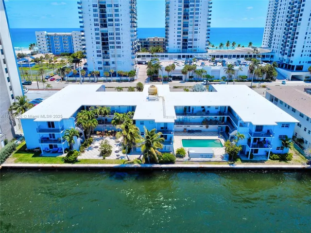 $3,000 | 2200 South Ocean Drive, Unit N116, Hollywood, FL 33019